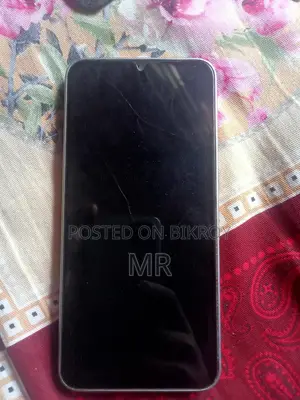 Samsung Galaxy F16 128 GB Gold
