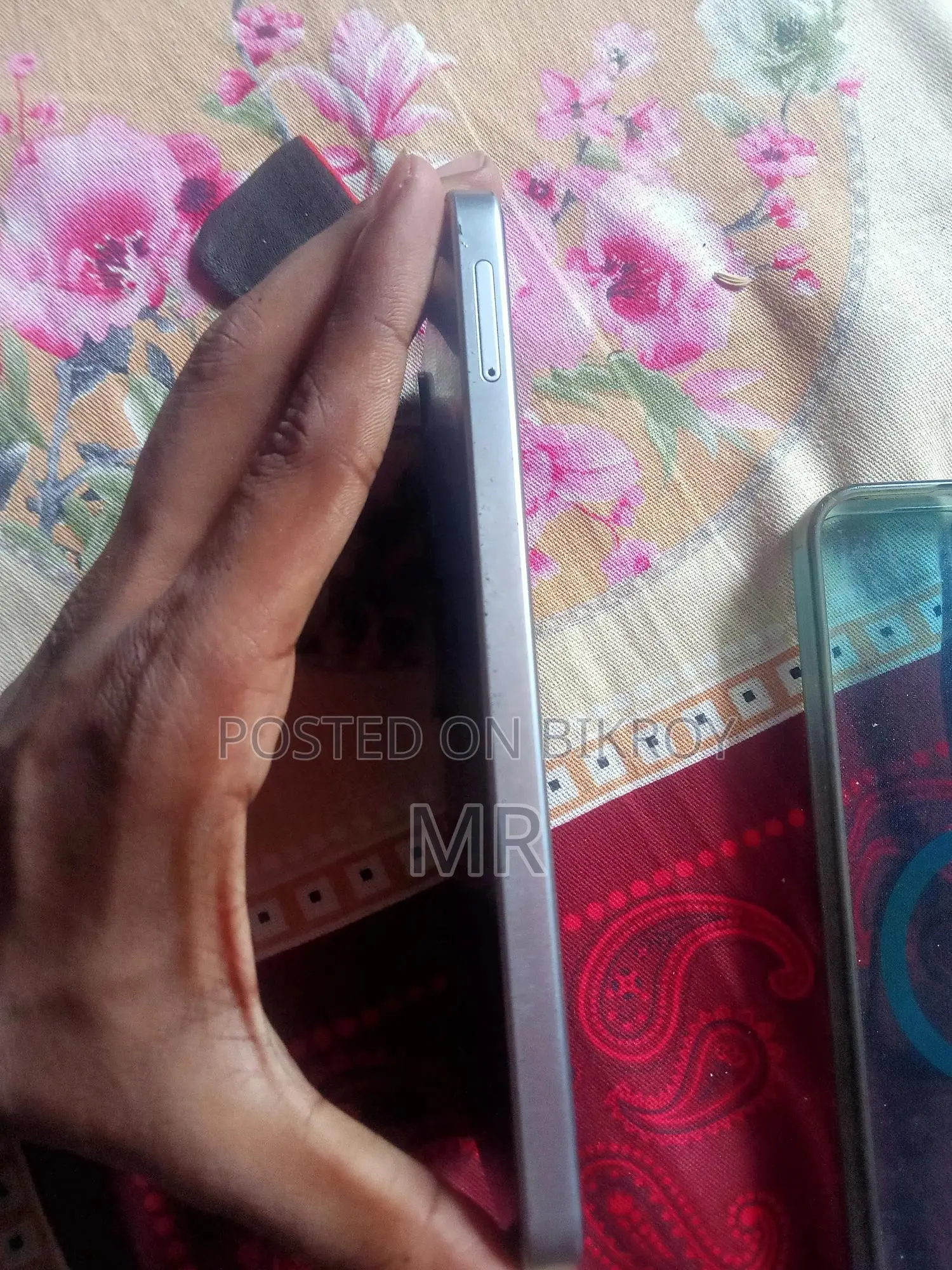 Samsung Galaxy F16 128 GB Gold