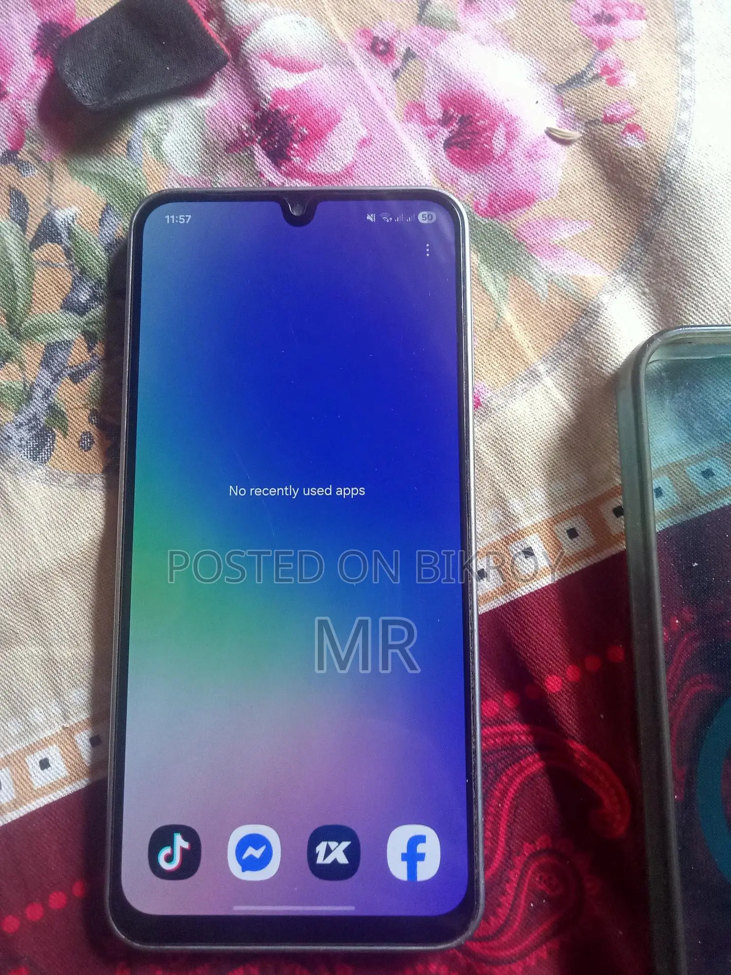 Samsung Galaxy F16 128 GB Gold
