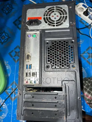Desktop Computer Asus 4GB Intel Core I3 HDD+SSD 512GB
