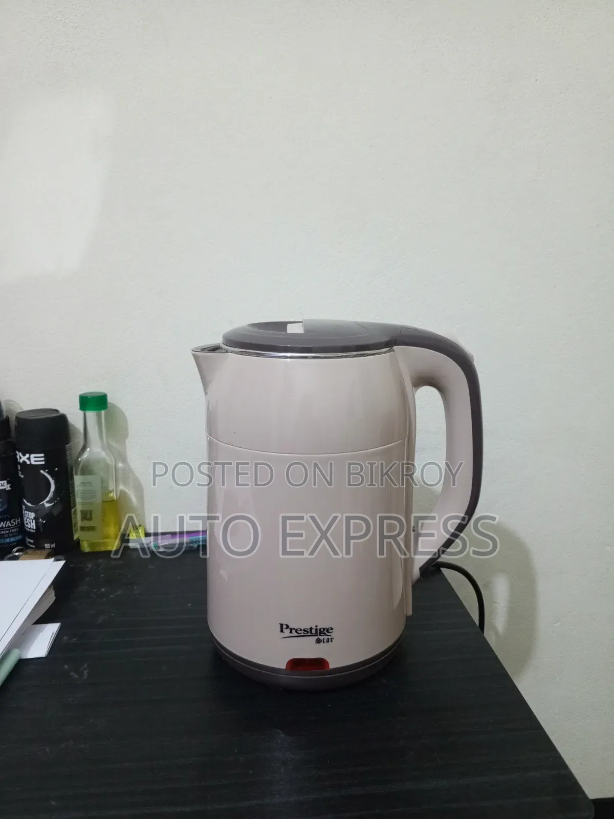 Almost New Electric Kettle