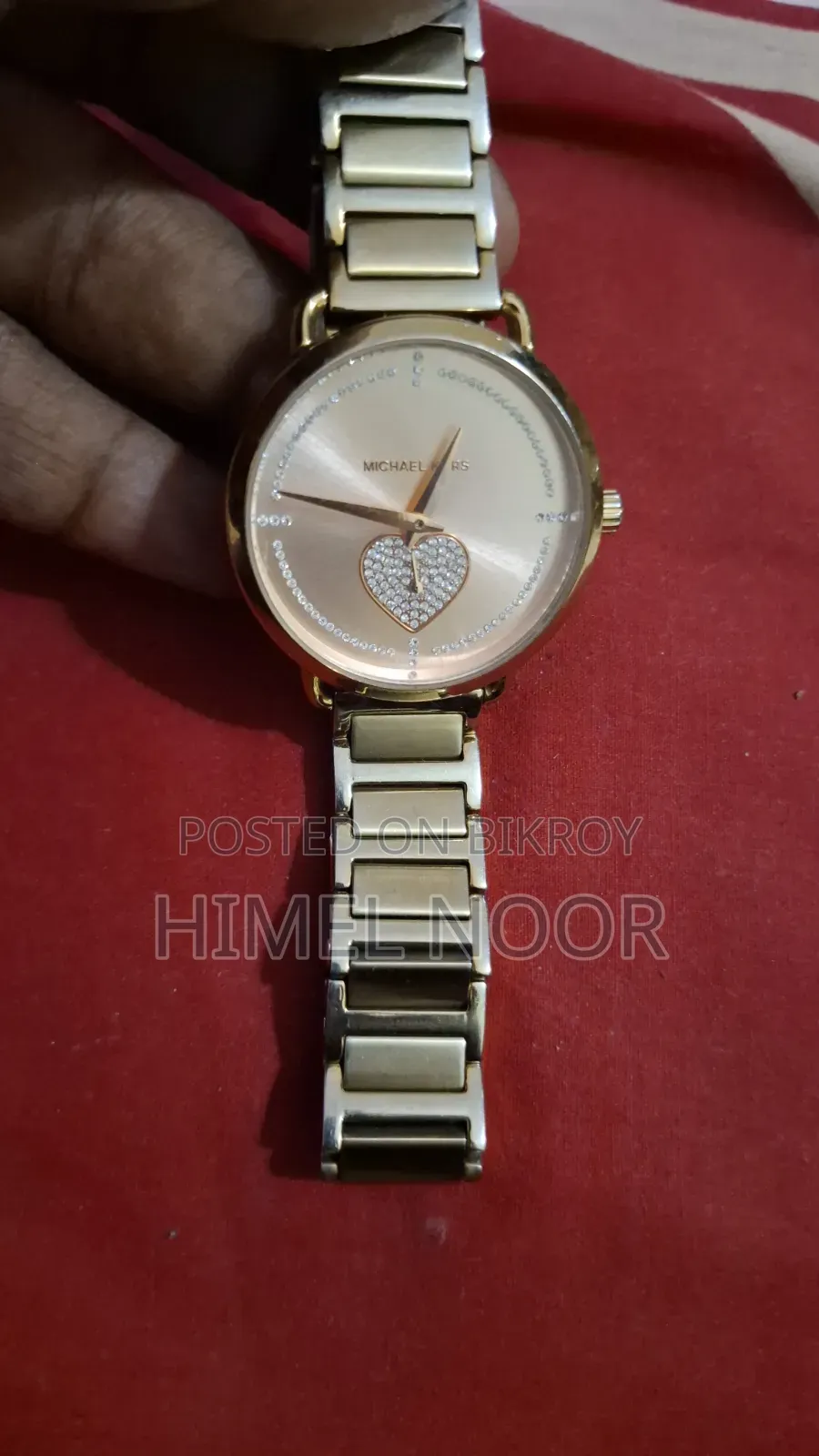 Original Michael Kors Watch For Urgent Sale.