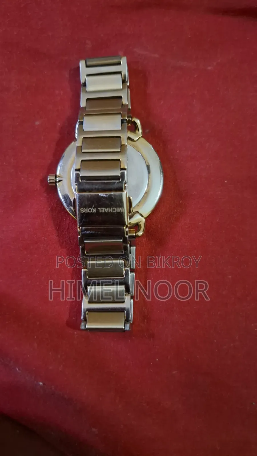 Original Michael Kors Watch For Urgent Sale.