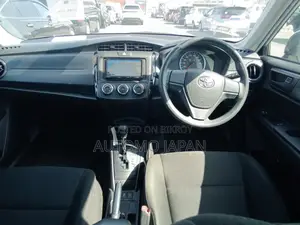 Toyota Axio 2021 Silver