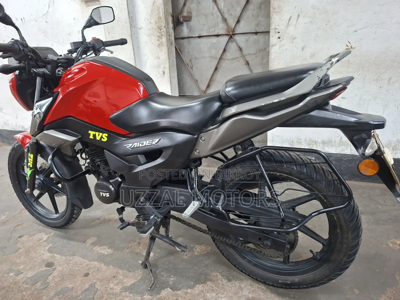 TVS Raider 125 2022 Red