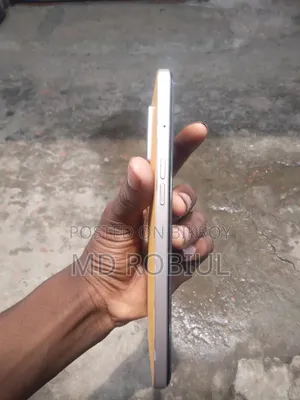 Oppo F21 Pro 128 GB Yellow