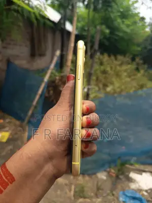 অ্যাপল আইফোন ১১ ১২৮ জিবি ইয়েলো