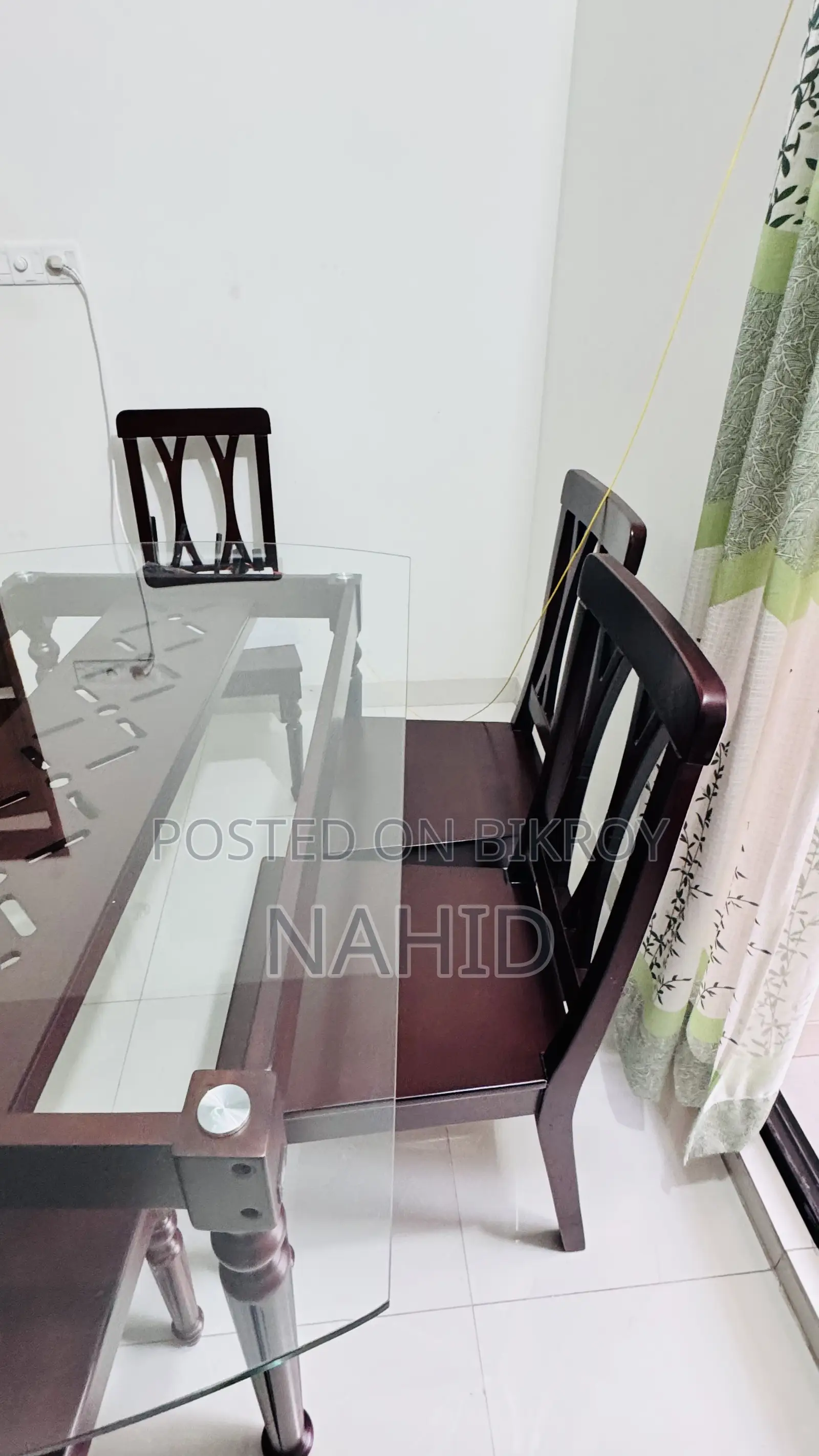 Regal Heritage Dining Table With 6 Chairs | Excellent Condition