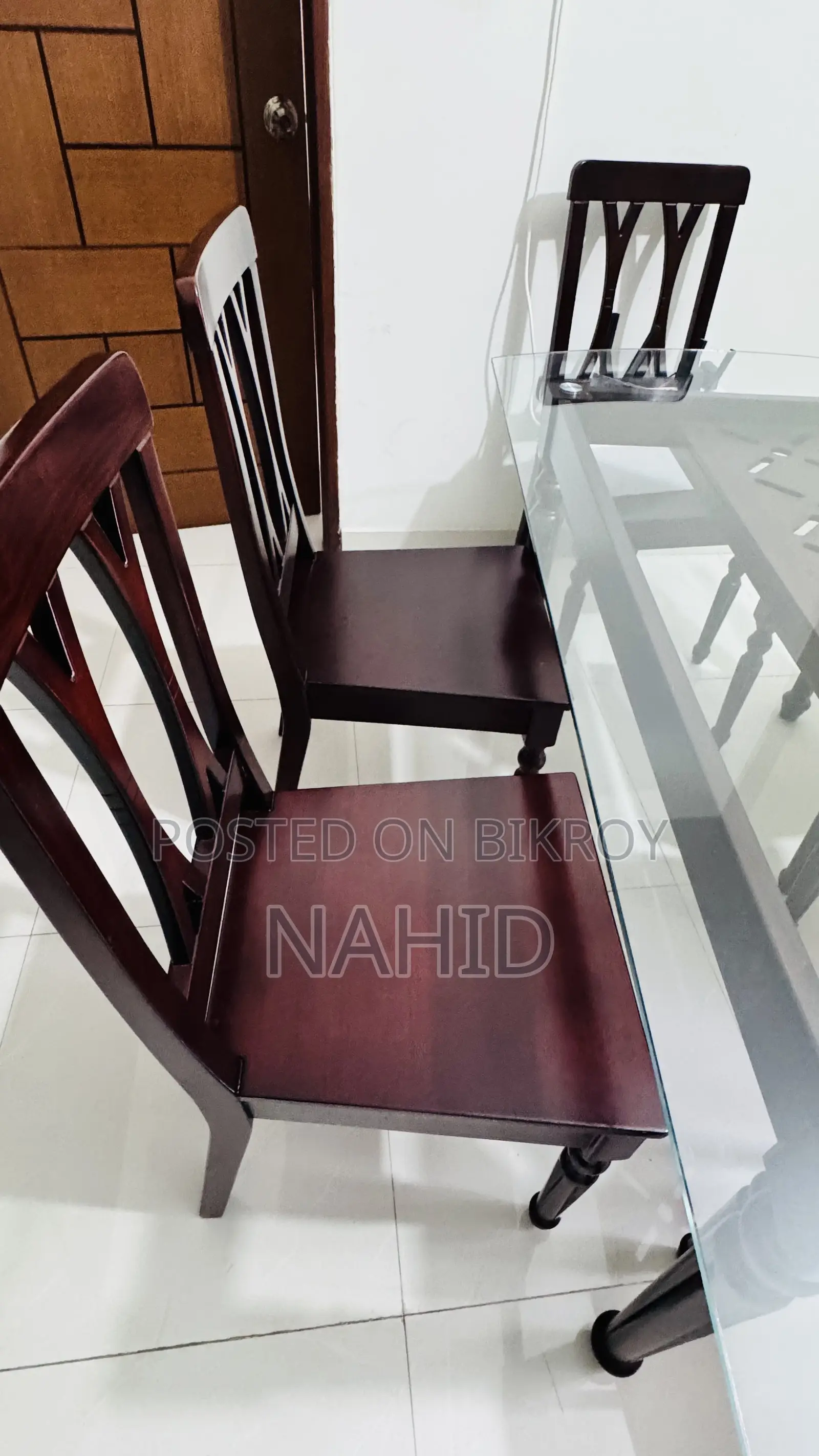 Regal Heritage Dining Table With 6 Chairs | Excellent Condition