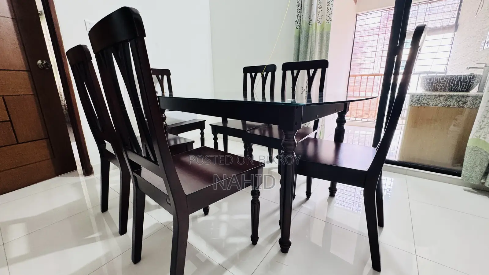 Regal Heritage Dining Table With 6 Chairs | Excellent Condition