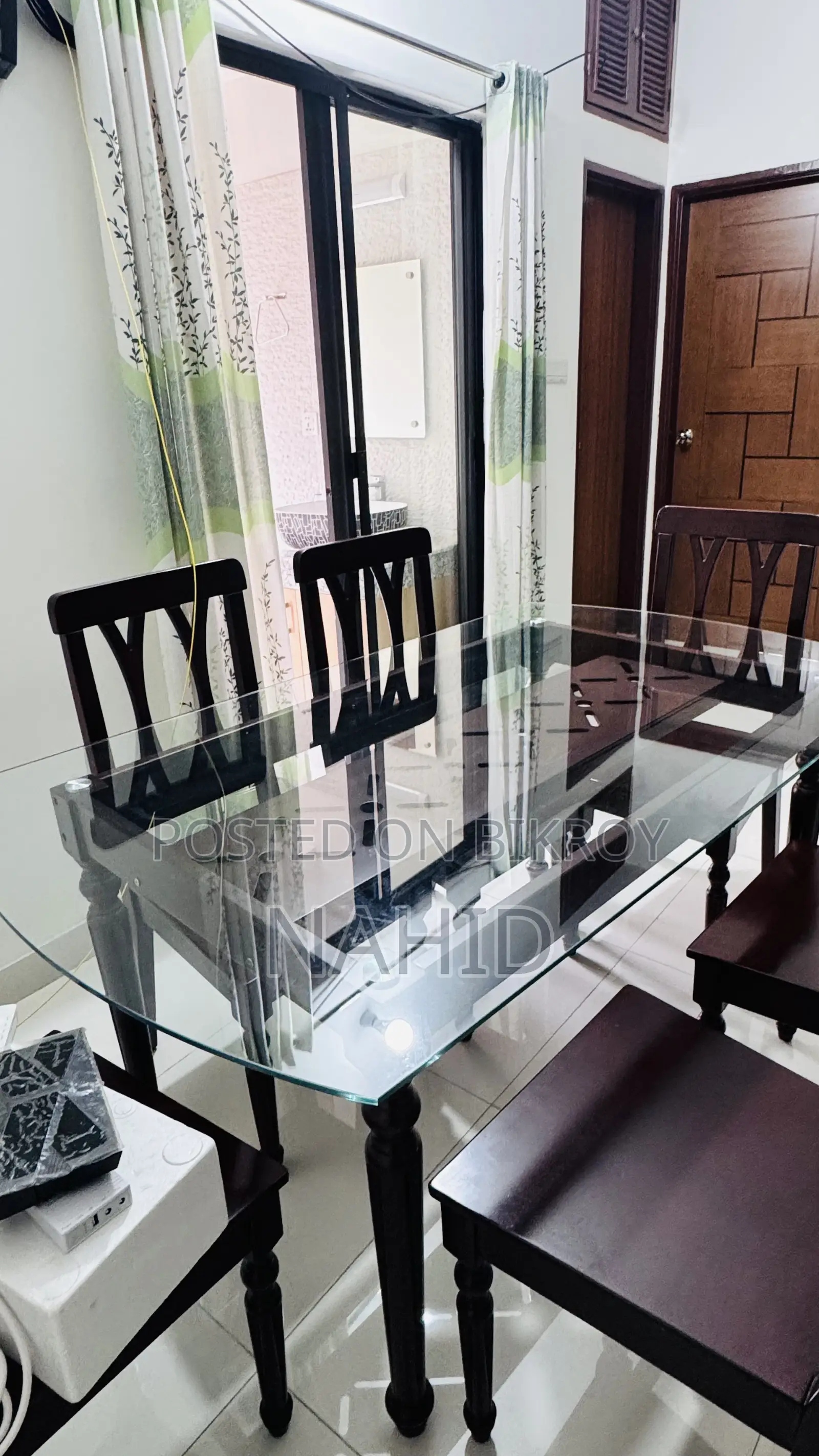 Regal Heritage Dining Table With 6 Chairs | Excellent Condition