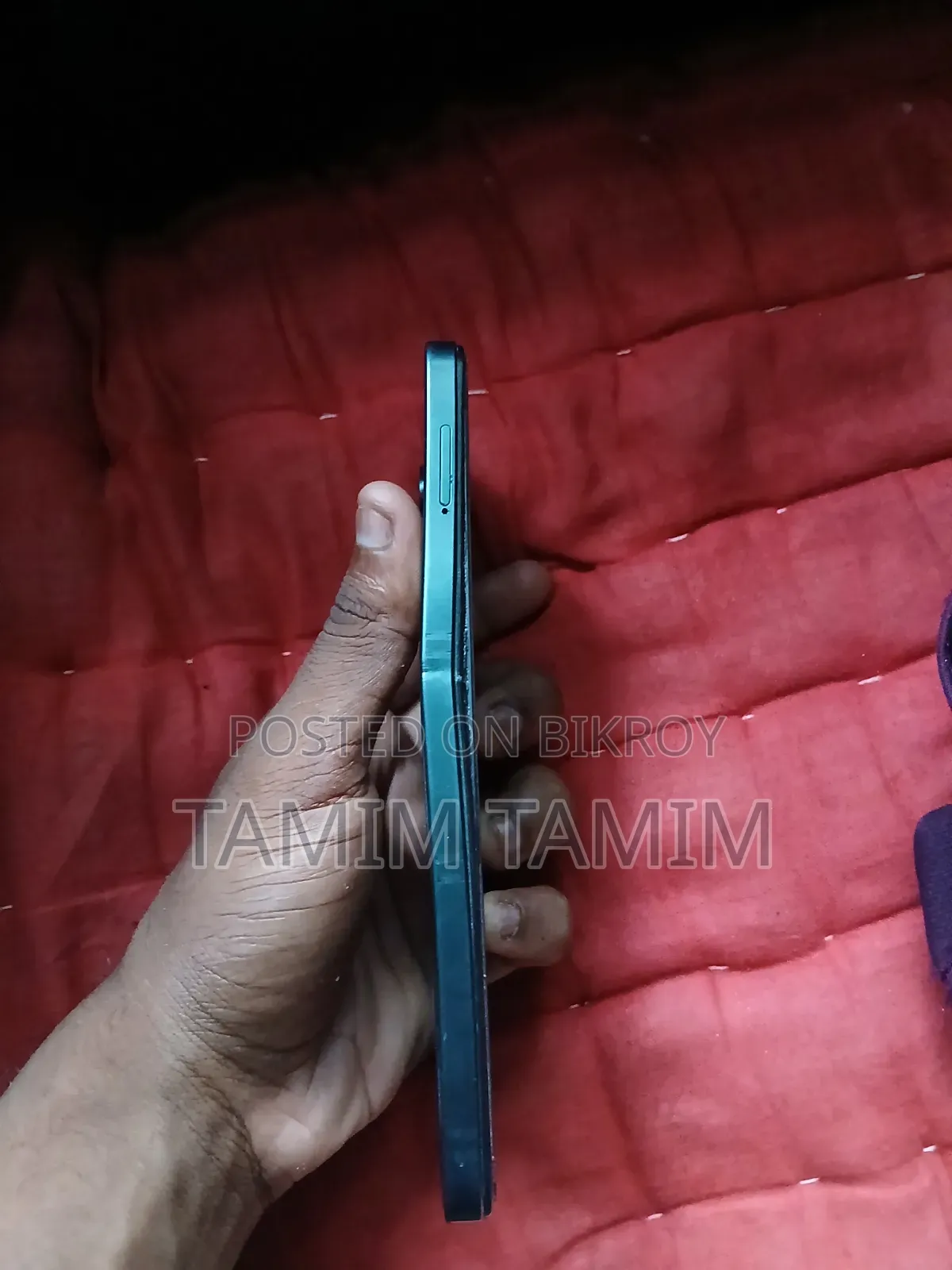 Vivo Y04 64 GB Black