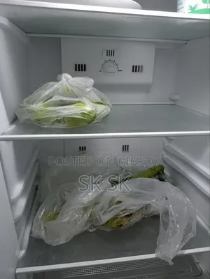 Lg Refrigerator, bought from original Lg showroom, 100% good, no problems