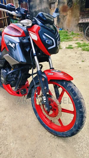 TVS Raider 125 2022 Red