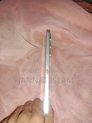Infinix Hot 60 Pro 128 GB White