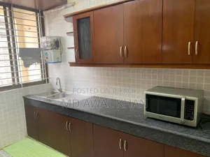 বারিধারায় ভাড়া হবে ৩ বেডরুমের ফার্নিশড অ্যাপার্টমেন্ট