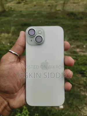 Apple iPhone 15 256 GB Green