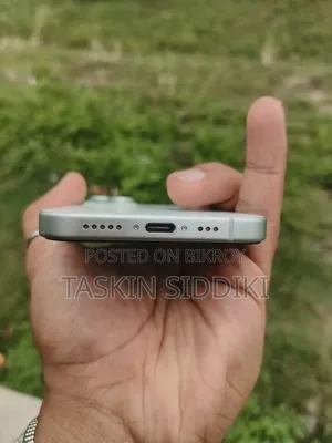 Apple iPhone 15 256 GB Green