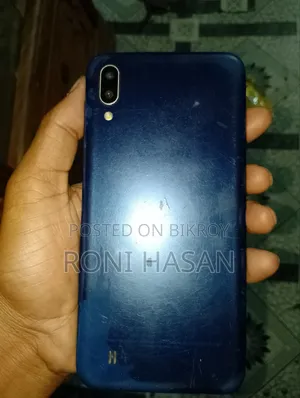 Samsung Galaxy M10 16 GB Blue