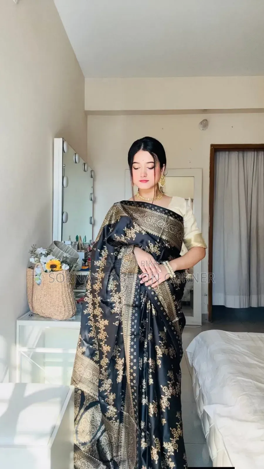 জাপানি সিল্ক শাড়ি