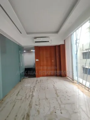 Commercial 2350 Sft Semi Furnished Office Space Rent At Banani