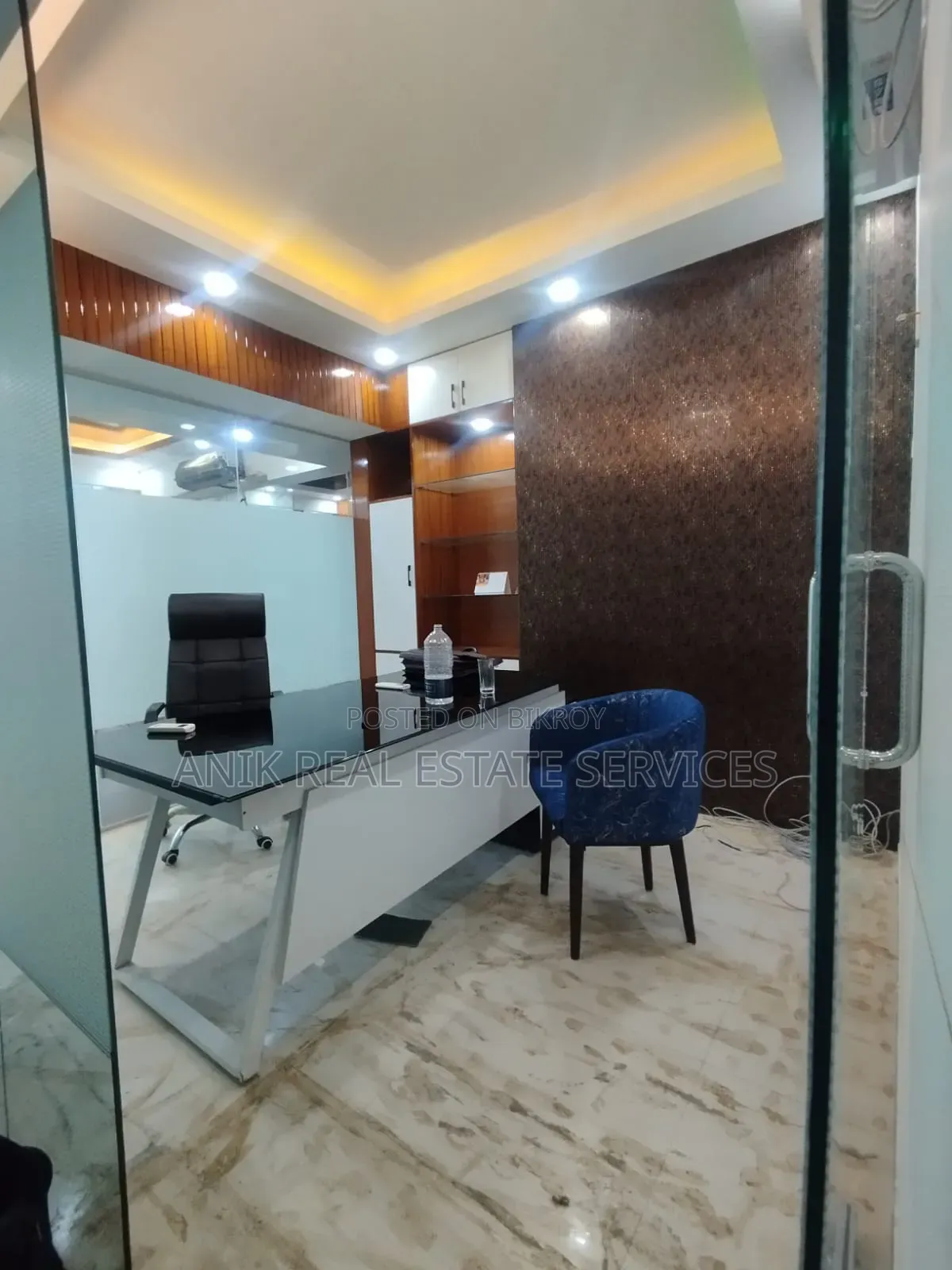 Commercial 2350 Sft Semi Furnished Office Space Rent At Banani
