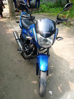 Honda CB 2018 Blue