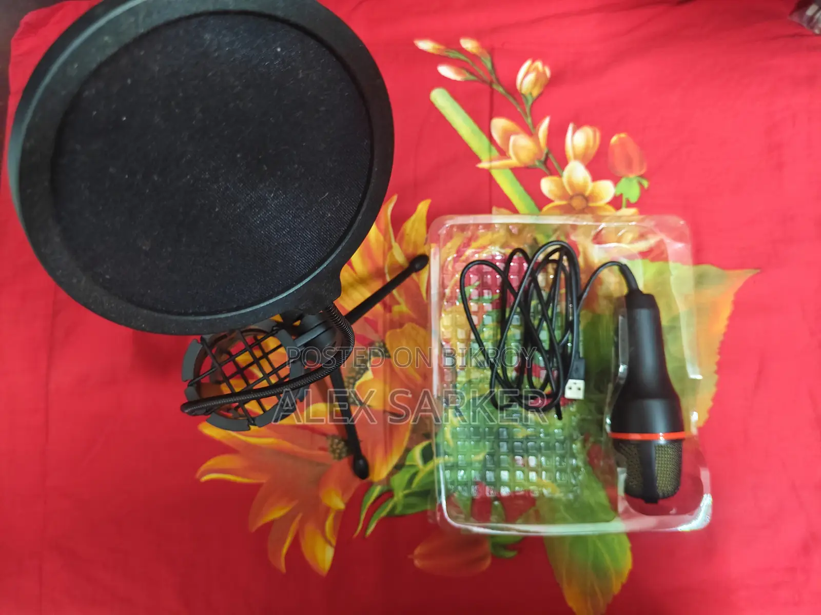 হাই কোয়ালিটি মাইক্রোফোন