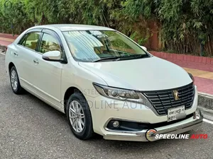 Toyota Premio 2018 Pearl