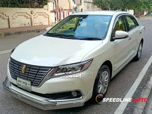 Toyota Premio 2018 Pearl