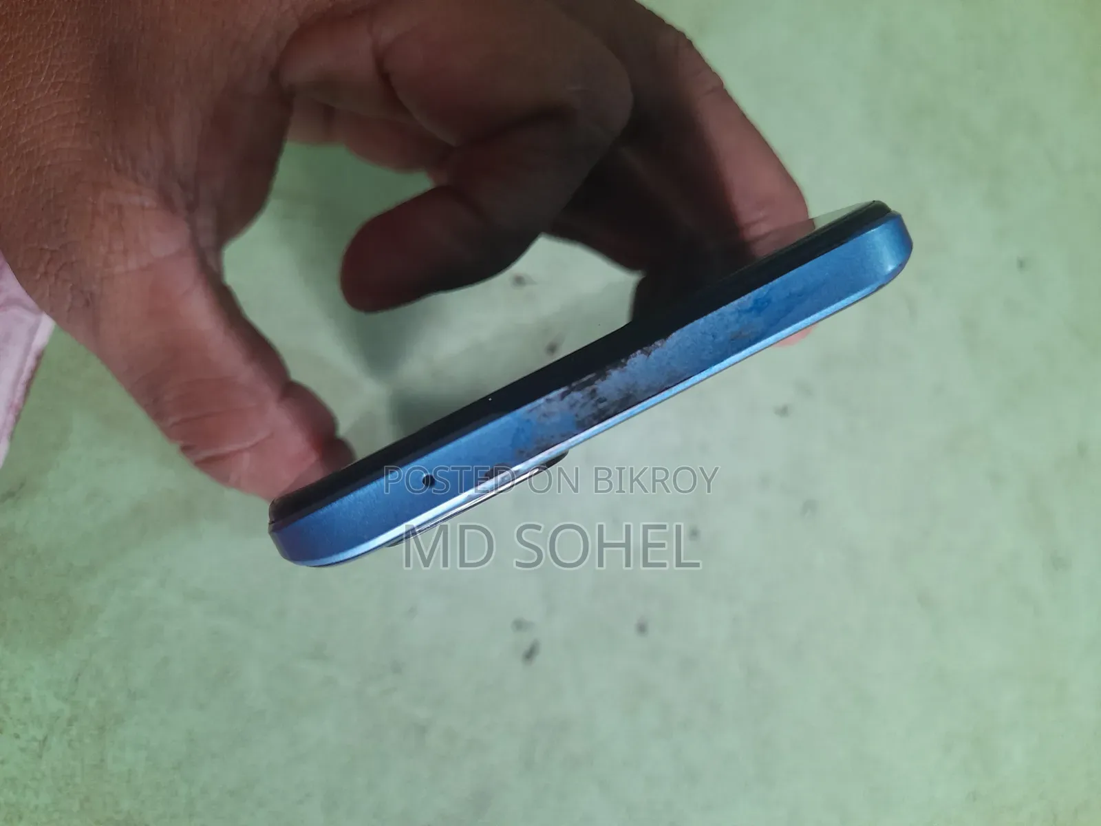রিয়েলমি ৮ ৫জি ১২৮ জিবি নীল