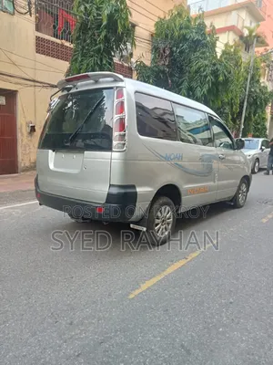 Toyota HiAce 2007 Silver
