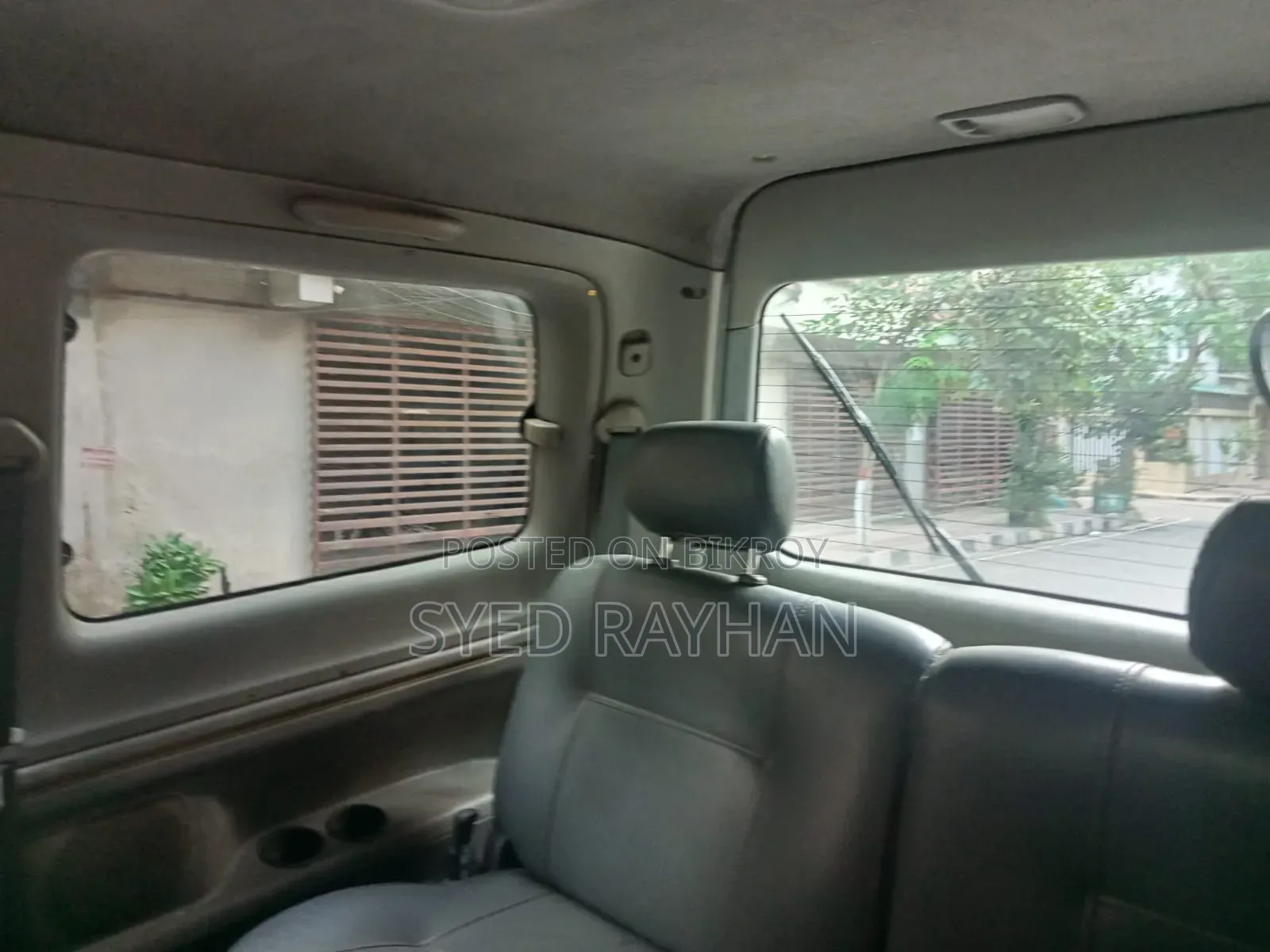 Toyota HiAce 2007 Silver