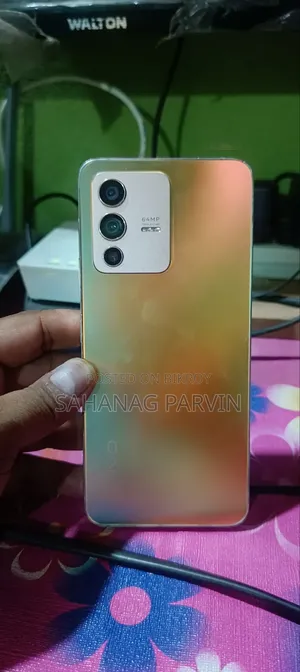 Vivo V23 5G 128 GB Rose Gold