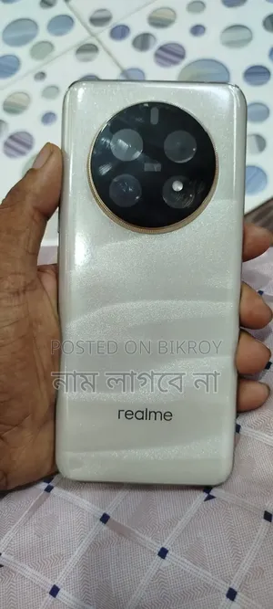 রিয়েলমি ১৩ প্রো+ ৫জি ২৫৬ জিবি সাদা