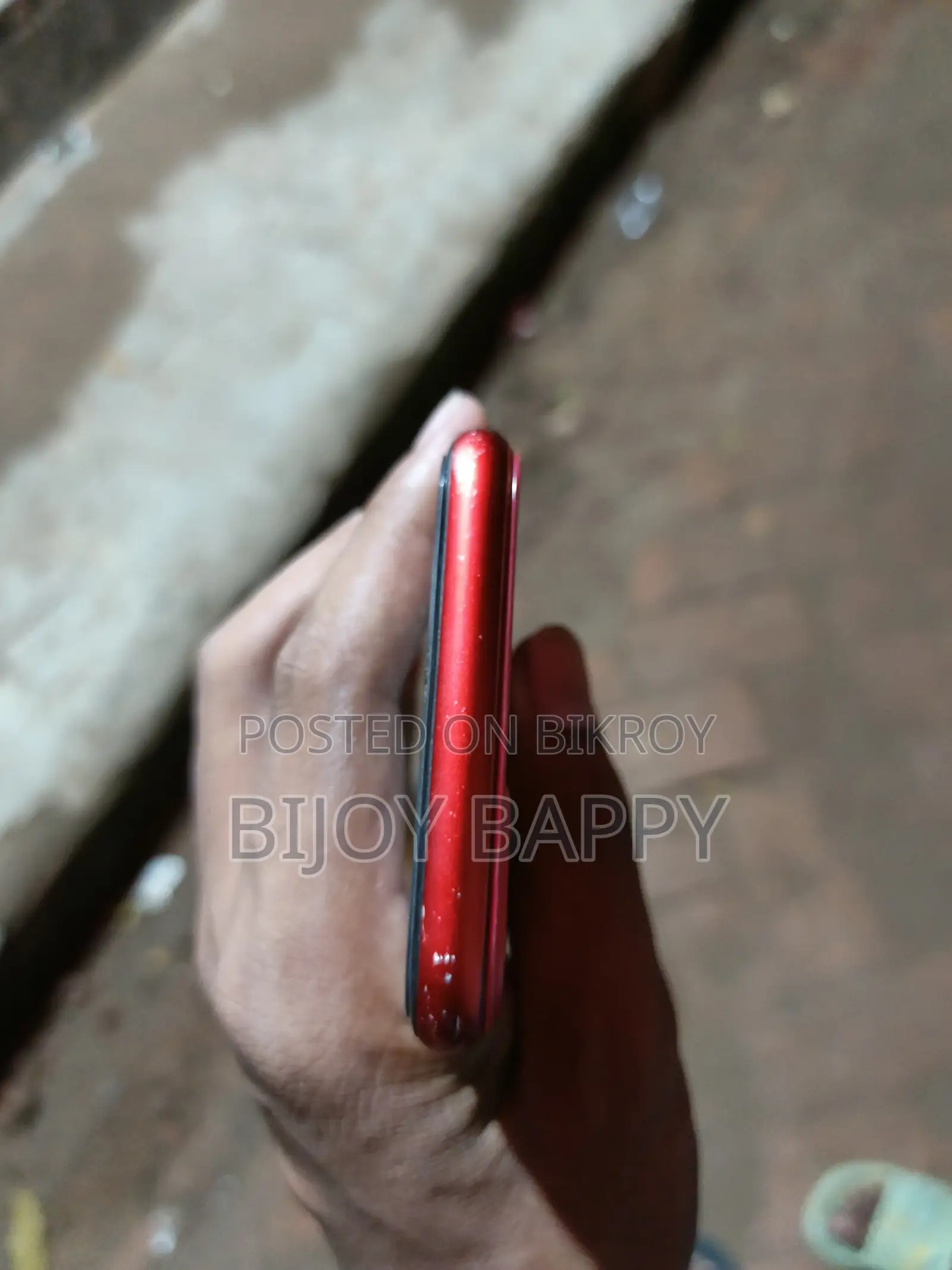Apple iPhone XR 64 GB Red