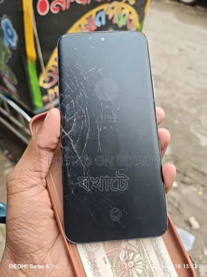 টেকনো স্পার্ক ৪০ প্রো+ ২৫৬ জিবি