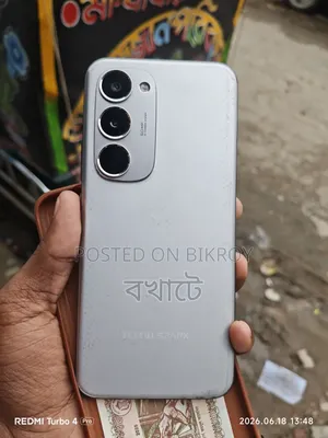 টেকনো স্পার্ক ৪০ প্রো+ ২৫৬ জিবি