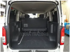 Toyota HiAce 2022 Pearl