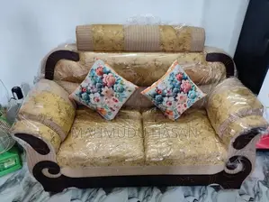 Attractive Design Royal 2-Seater Sofa