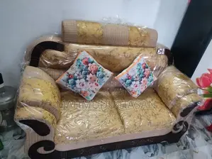 Attractive Design Royal 2-Seater Sofa