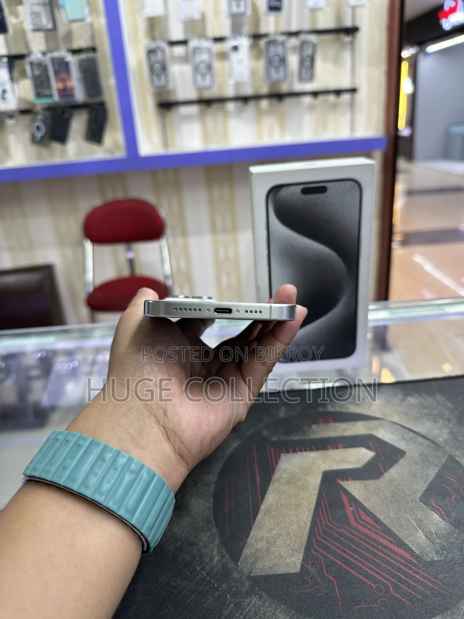 Apple iPhone 15 Pro Max 256 GB White