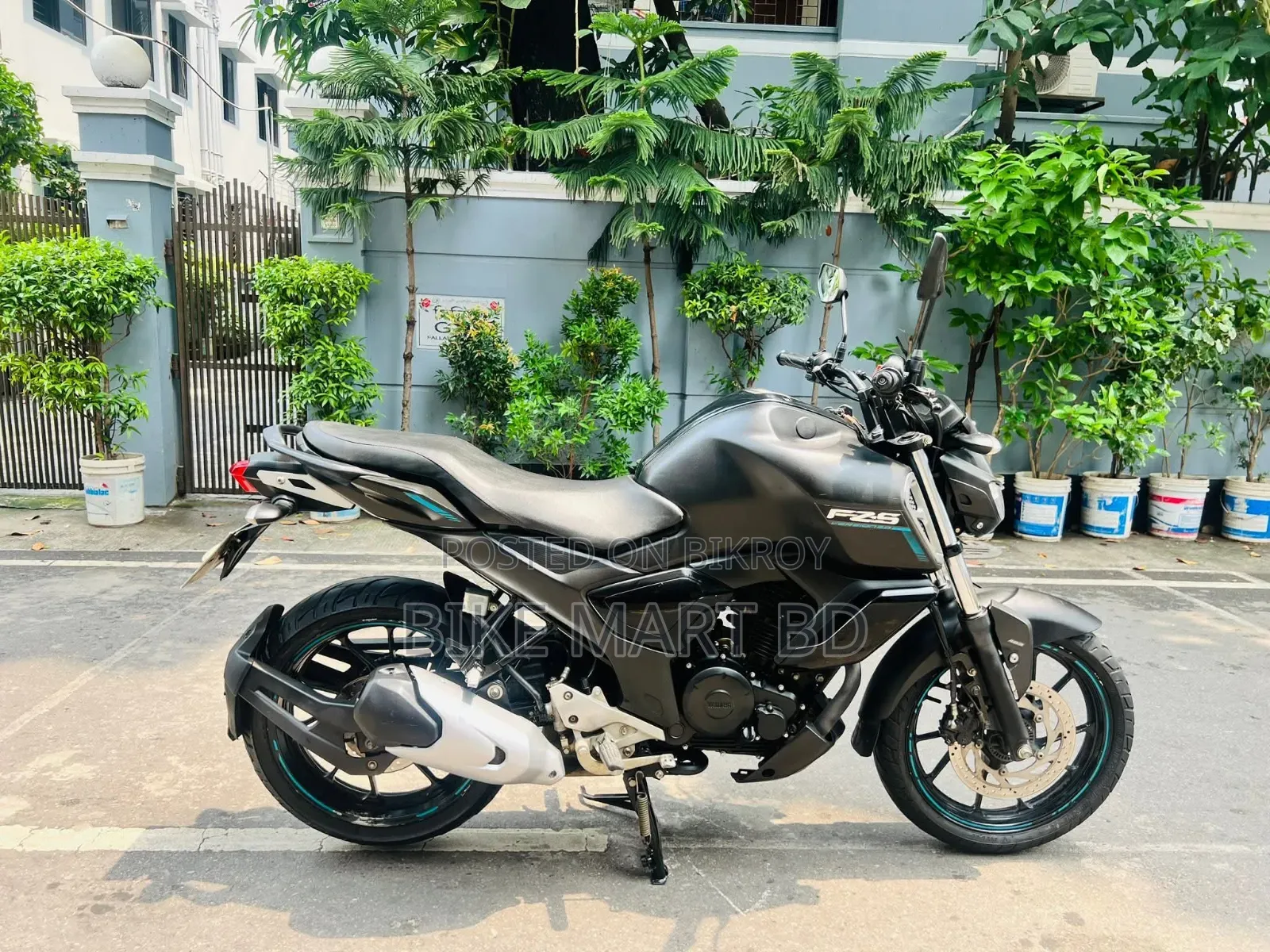Yamaha FZS V3 2019 Gray