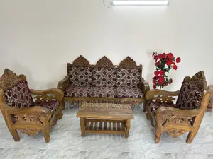 ইমারজেন্সি টাকার দরকার সোফা সেটটি বিক্রি করে দিচ্ছি