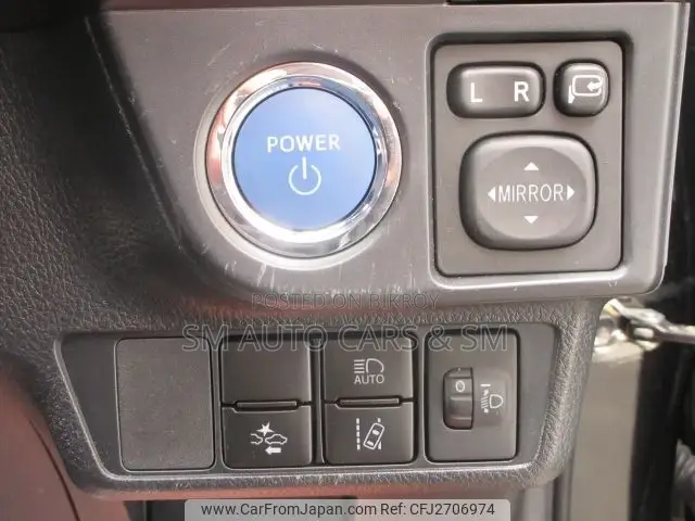 Toyota Corolla Fielder 1.5 Hybrid FWD 2021 Black