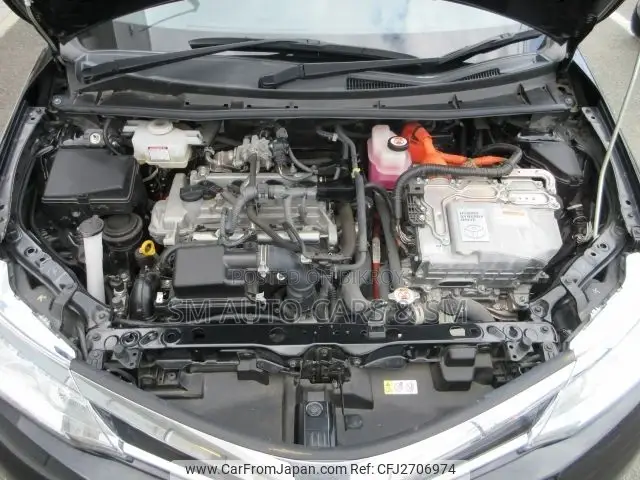 Toyota Corolla Fielder 1.5 Hybrid FWD 2021 Black