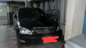 টয়োটা হ্যারিয়ার ২০০২ কালো