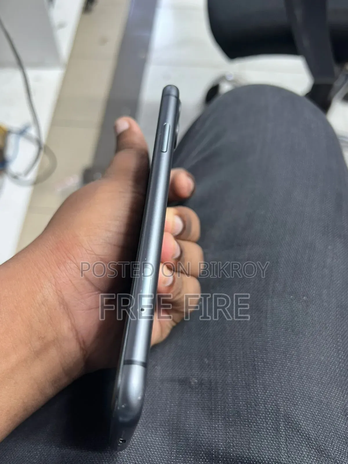 Apple iPhone 11 128 GB Black