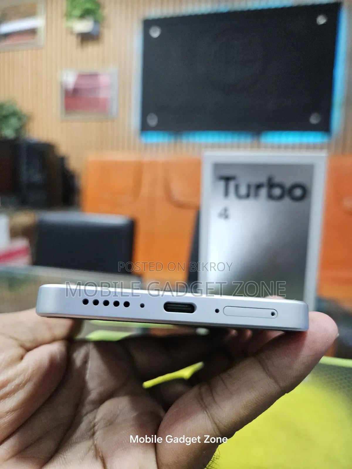 Xiaomi Redmi Turbo 4 256 GB White