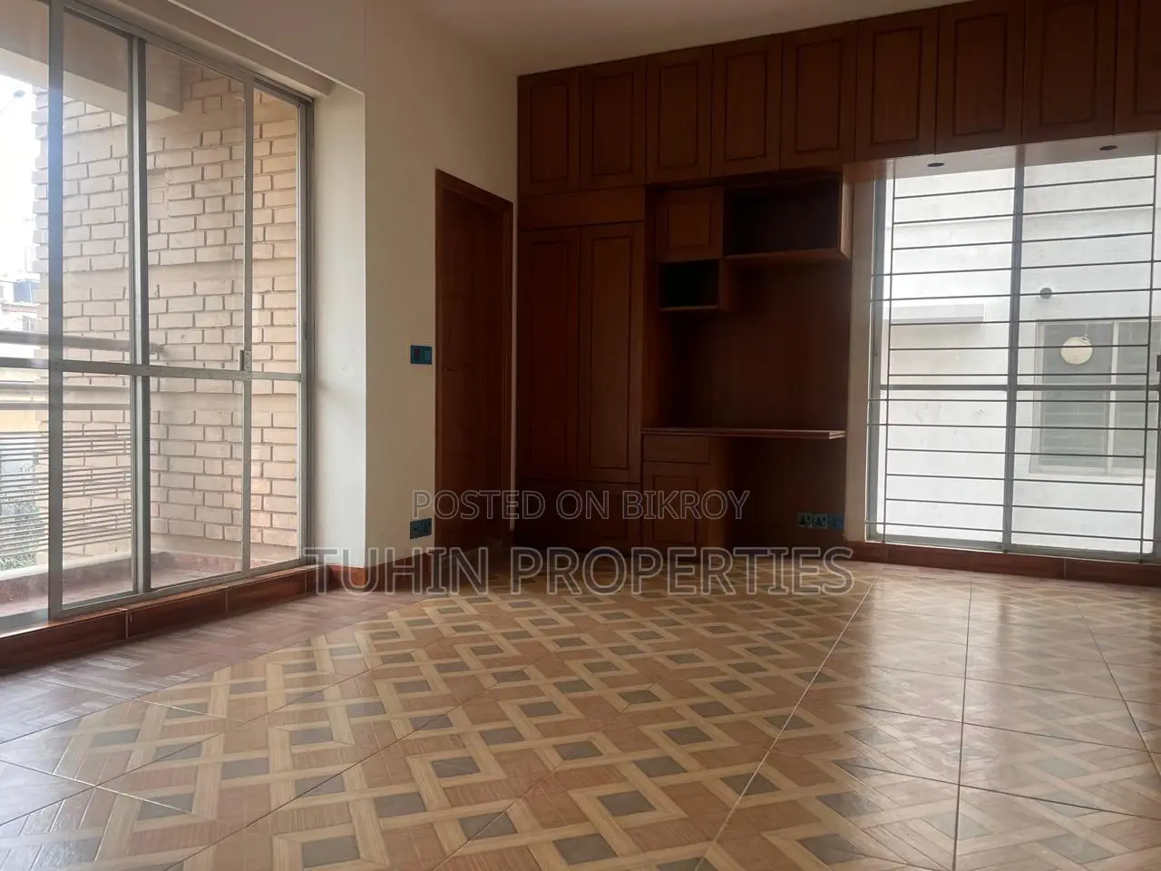 4-Bedroom Apartment in Banani DOHS for Sale